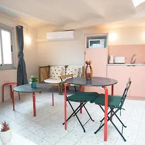 Hotel apartamentowy Smartr Ramblas, Barcelona