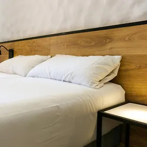 2* Penzion Fontanella House